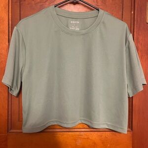 SHEIN
Size L
Cropped shirt